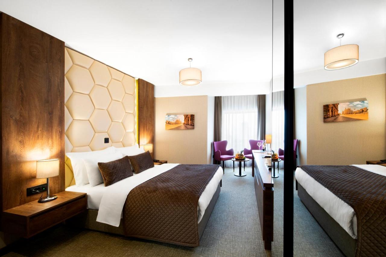 Amsterdam Hotel 4*
