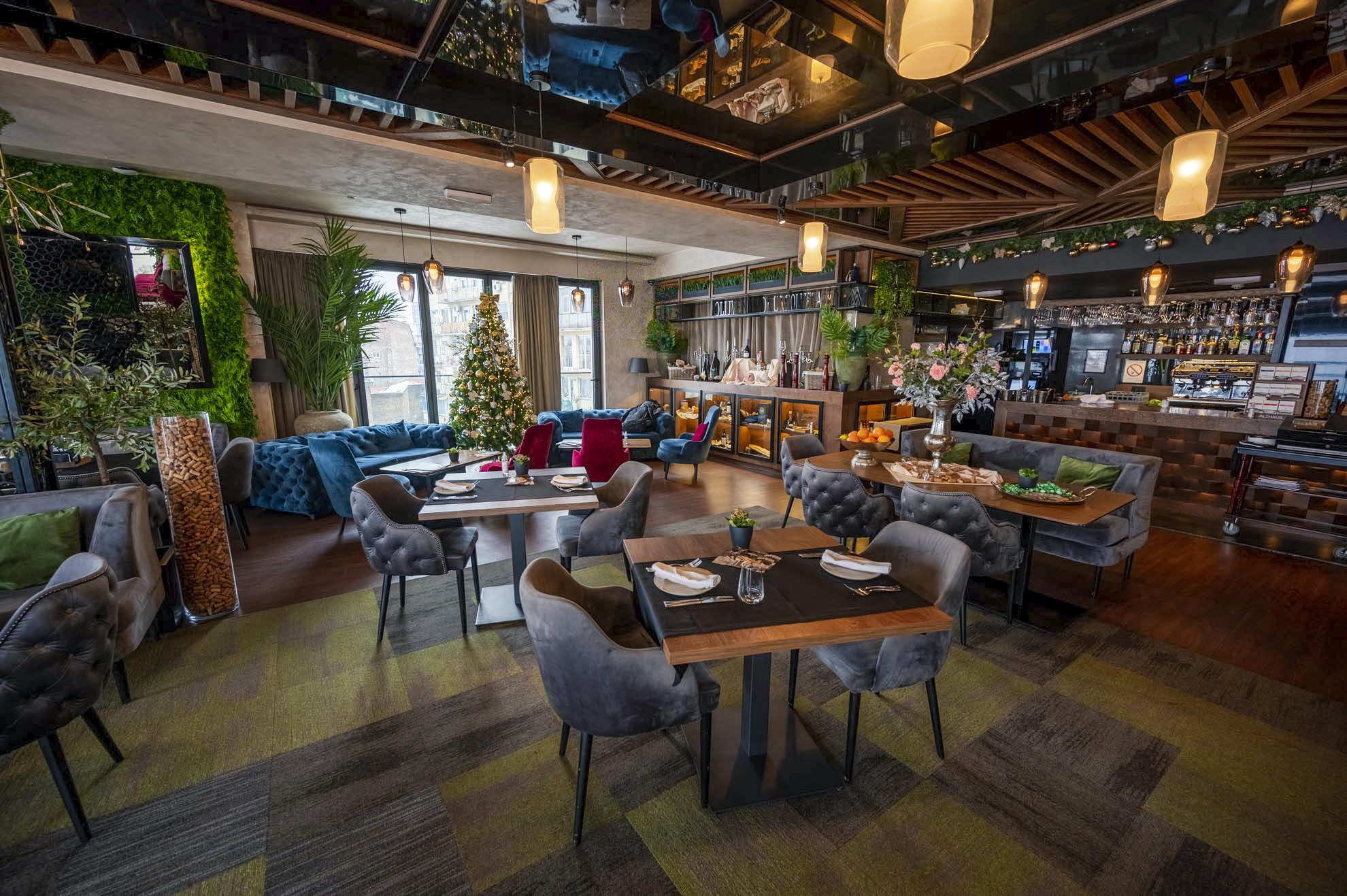 Amsterdam 4*