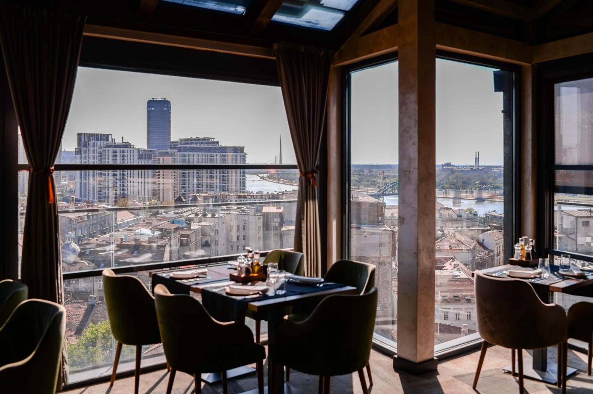 Amsterdam Hotel 4*